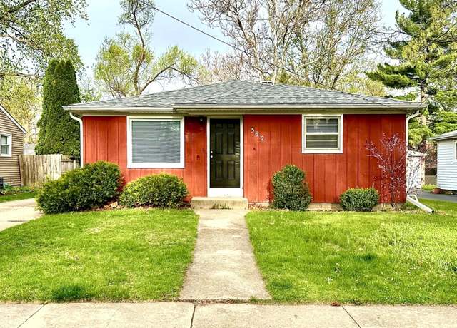 Property at 362 Heine Ave, Elgin, IL 60123, 3 beds, 1.5 baths