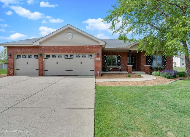 Property at 608 W North St, Peotone, IL 60468, 3 beds, 3 baths