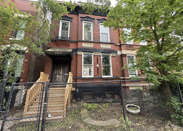 Property at 2333 W Warren Blvd, Chicago, IL 60612, 6 beds, 2 baths