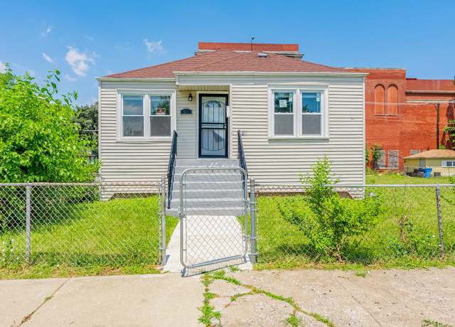 Property at 58 W 118th St, Chicago, IL 60628, 3 beds, 1.5 baths
