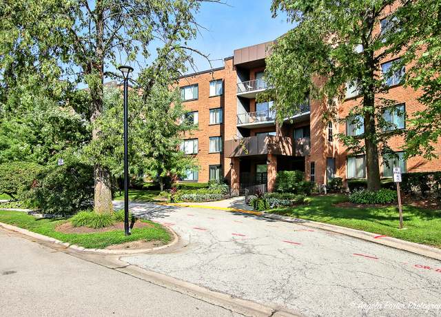 Property at 263 S Clubhouse Dr #104, Palatine, IL 60074, 2 beds, 2 baths