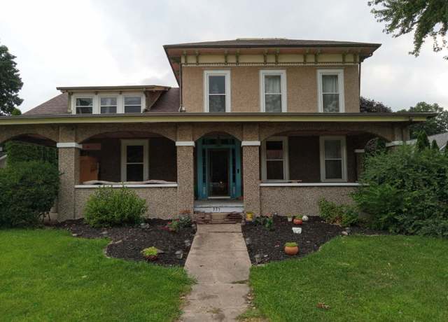 Property at 335 N Galena St, Tiskilwa, IL 61368, 5 beds, 1 bath