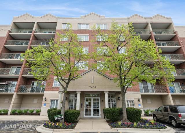 Property at 7400 Lincoln Ave #201, Skokie, IL 60076, 2 beds, 2 baths
