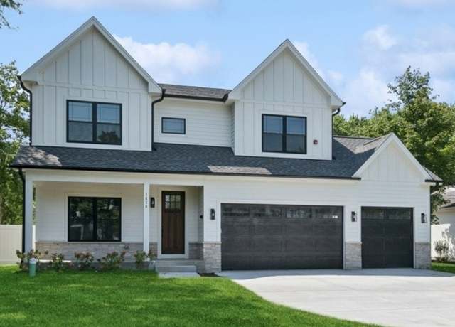 Property at 1816 Rosemary Rd, Highland Park, IL 60035, 5 beds, 4.5 baths