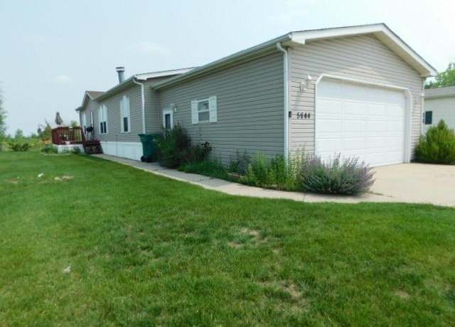 Property at 5644 Shale Dr, Loves Park, IL 61111, 3 beds, 2 baths