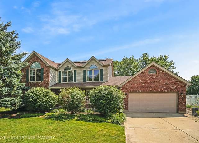 Property at 2650 Kingsway Ave, New Lenox, IL 60451, 4 beds, 2.5 baths