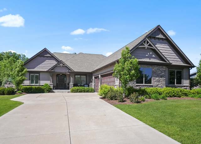 Property at 5949 Whitetail Ridge Dr, Yorkville, IL 60560, 4 beds, 3.5 baths