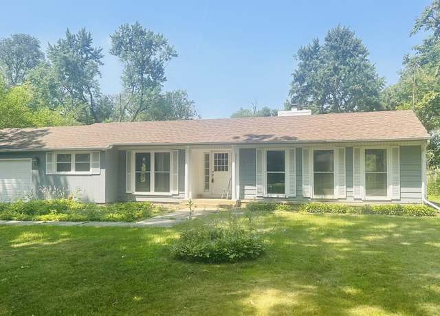 Property at 5S624 Vest Ave, Naperville, IL 60563, 4 beds, 1.5 baths