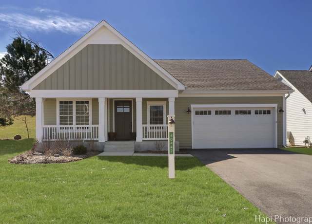 Property at 40442 N South Newport Dr, Antioch, IL 60002, 3 beds, 3 baths
