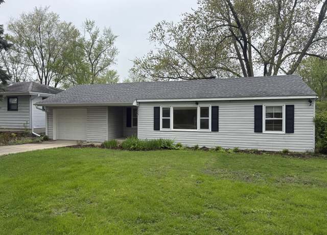Property at 1310 S Sumner St, Wheaton, IL 60187, 2 beds, 1 bath