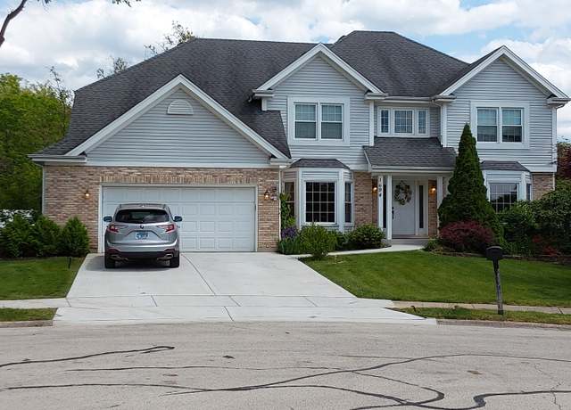 Property at 1694 Carthage Ct, Naperville, IL 60565, 5 beds, 3 baths