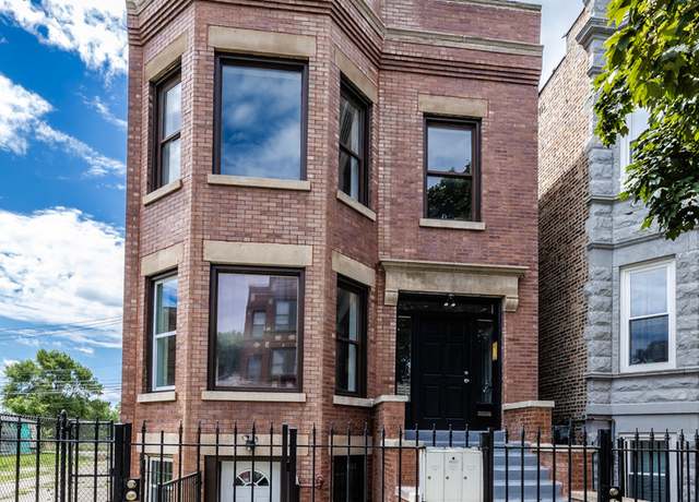 Property at 3651 W Grenshaw St, Chicago, IL 60624, 9 beds, 3 baths