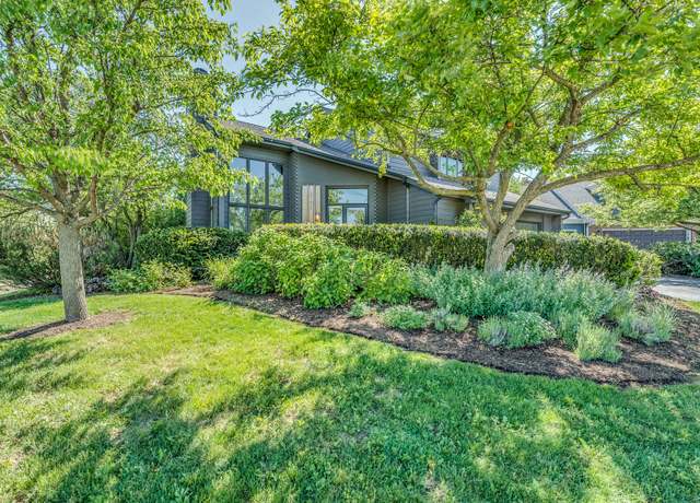 Property at 2193 Charlotte Ct, Wheaton, IL 60189, 3 beds, 3 baths