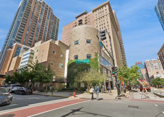 Property at 40 E 9th St #802, Chicago, IL 60605, 1 bed, 1 bath