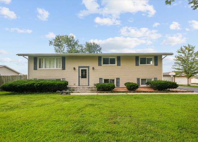 Property at 1915 E Clark St, Diamond, IL 60416, 5 beds, 2 baths