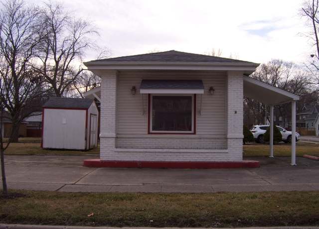 Property at 201 S Macon St, Bement, IL 61813