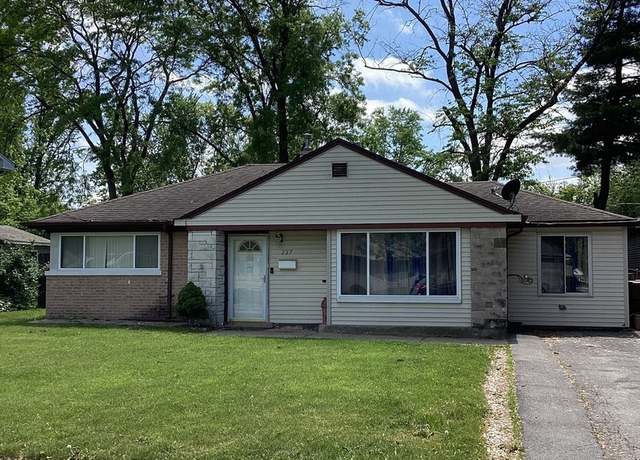 Property at 237 Marquette St, Park Forest, IL 60466, 3 beds, 1 bath