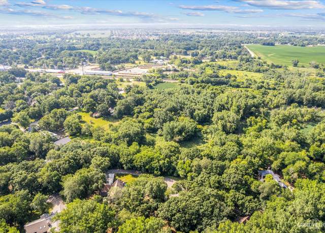 Property at 14 Hunter Ln, Bristol, IL 60512