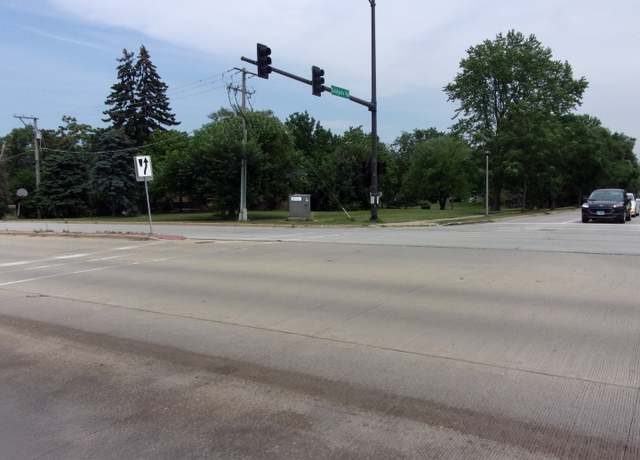 Property at 1709 S Highland Ave, Lombard, IL 60148