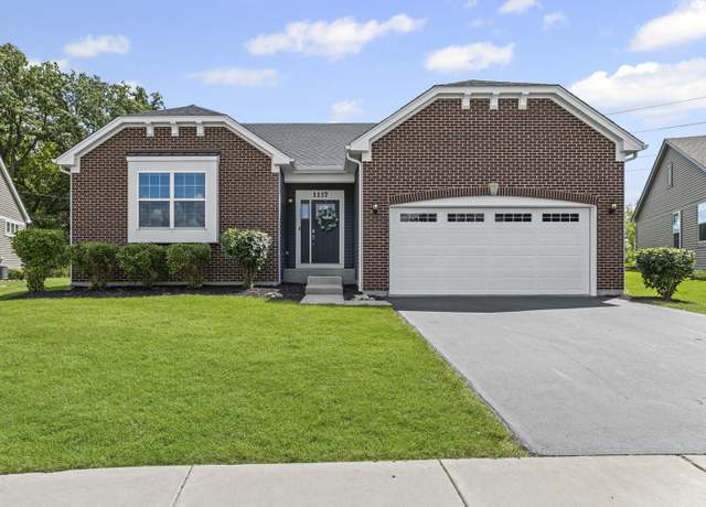 Property at 1117 Black Cherry Dr, Crystal Lake, IL 60012, 3 beds, 2 baths