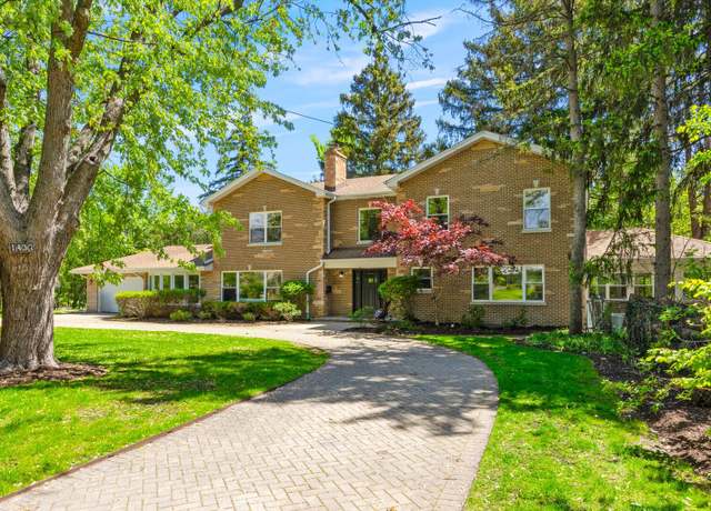 Property at 1437 Central Pkwy, Glenview, IL 60025, 4 beds, 3.5 baths