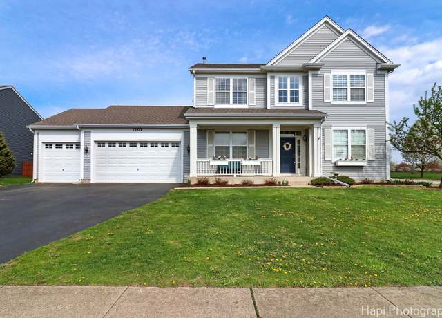 Property at 1701 Dundalk Ln, Mchenry, IL 60050, 3 beds, 2.5 baths
