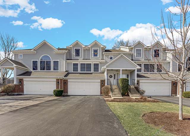 Property at 9163 Falcon Greens Dr, Lakewood, IL 60014, 3 beds, 2.5 baths