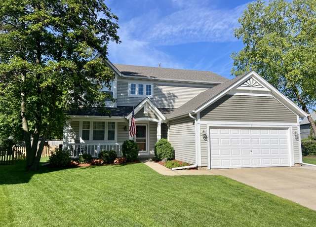 Property at 7 Ivy Ct, South Elgin, IL 60177, 5 beds, 3.5 baths
