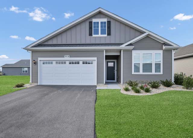 Property at 918 Plateau Dr, Pingree Grove, IL 60140, 2 beds, 2 baths