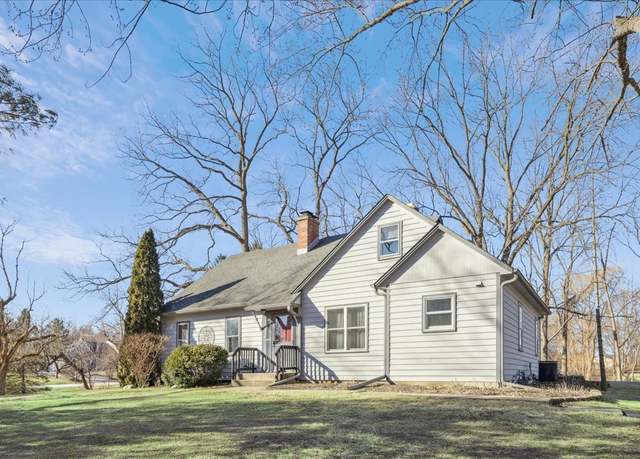 Property at 228 N Clyde Ave, Palatine, IL 60067, 4 beds, 3 baths