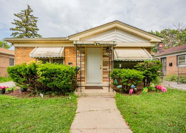 Property at 15533 Vincennes Rd, Phoenix, IL 60426, 3 beds, 1 bath