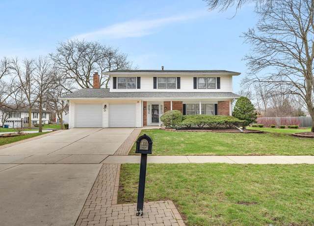 Property at 6650 Powell St, Downers Grove, IL 60516, 4 beds, 2.5 baths