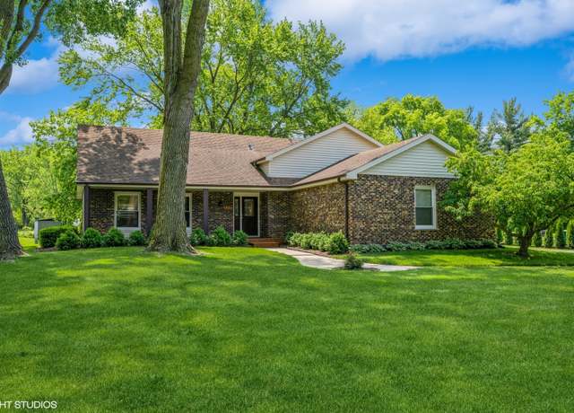 Property at 235 Stratford Ln, Inverness, IL 60010, 4 beds, 2.5 baths