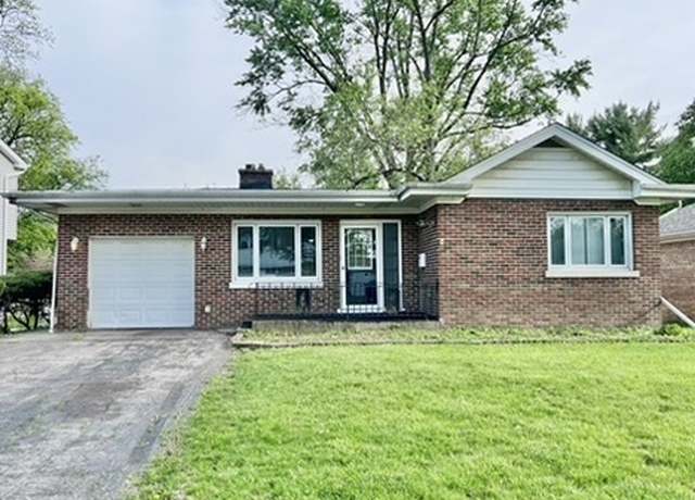 Property at 2109 Magnolia Rd, Homewood, IL 60430, 3 beds, 2.5 baths