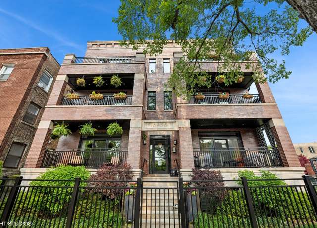 Property at 5455 N Ravenswood Ave Unit 3N, Chicago, IL 60640, 3 beds, 2 baths