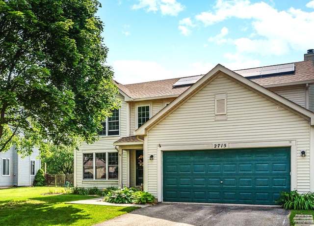 Property at 2715 Lahinch Dr, Aurora, IL 60503, 4 beds, 2.5 baths