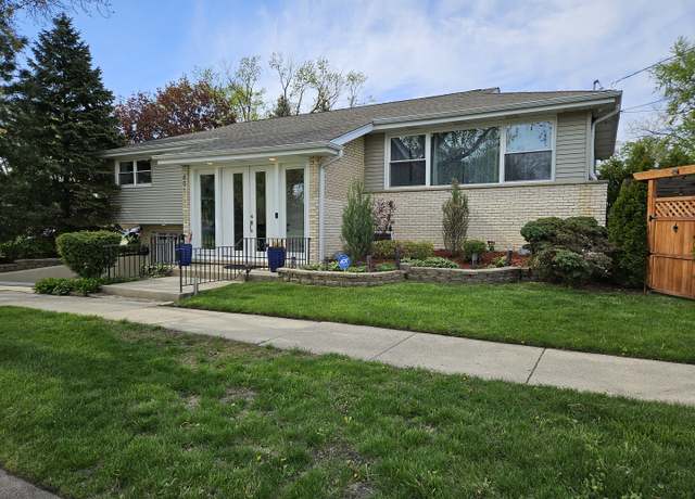 Property at 601 N Seminary Ave, Park Ridge, IL 60068, 4 beds, 3 baths
