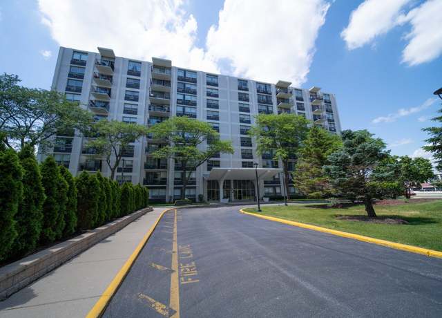 Property at 9009 Golf Rd Unit 5B, Des Plaines, IL 60016, 1 bed, 1 bath