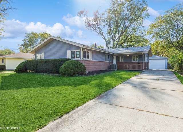 Property at 406 N Orchard Dr, Park Forest, IL 60466, 3 beds, 1.5 baths