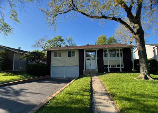 Property at 2508 Mitchell Dr, Woodridge, IL 60517, 5 beds, 2 baths