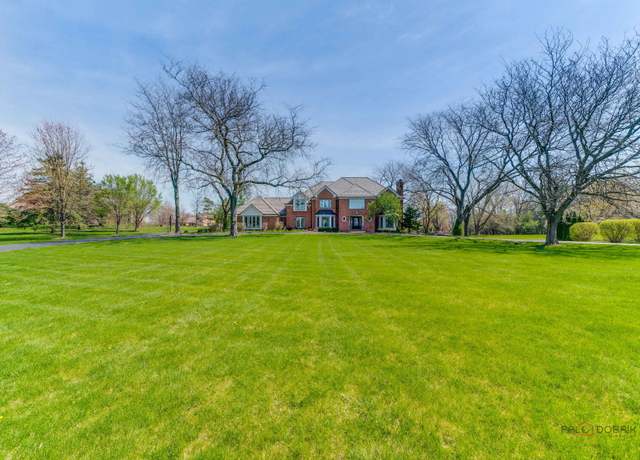 Property at 31 N Liberty Dr, South Barrington, IL 60010, 5 beds, 4.5 baths