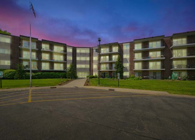 Property at 5540 Walnut Ave Unit 26C, Downers Grove, IL 60515, 2 beds, 1 bath