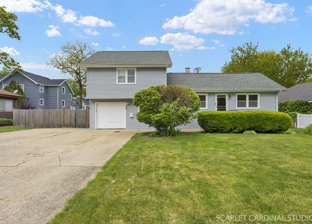 Property at 14 E Madison St, Villa Park, IL 60181, 3 beds, 2 baths