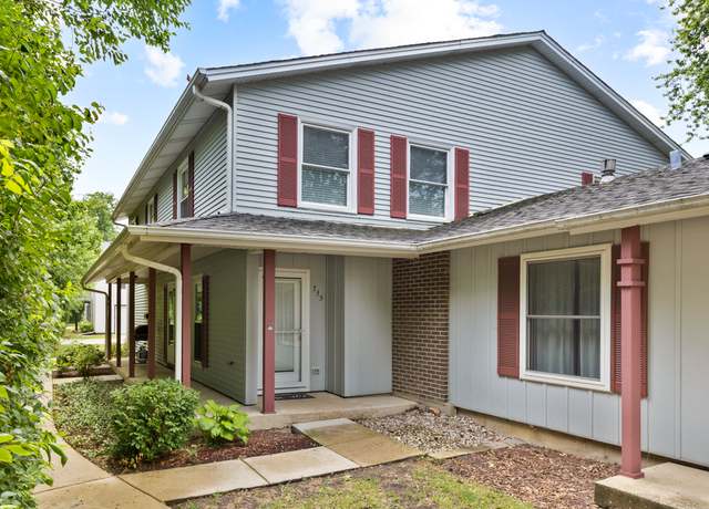 Property at 735 Wellington Ave, Elk Grove Village, IL 60007, 2 beds, 1.5 baths