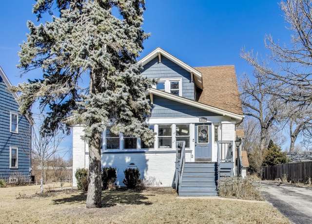 Property at 360 W Maple St, Lombard, IL 60148, 4 beds, 3 baths