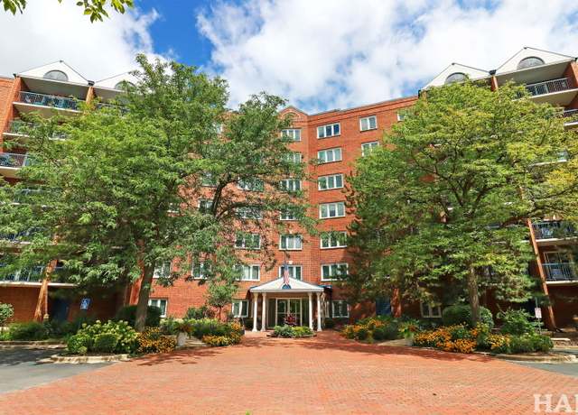 Property at 6701 N Milwaukee Ave #202, Niles, IL 60714, 2 beds, 2 baths