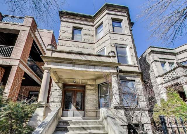 Property at 842 W Waveland Ave #1, Chicago, IL 60613, 3 beds, 1 bath