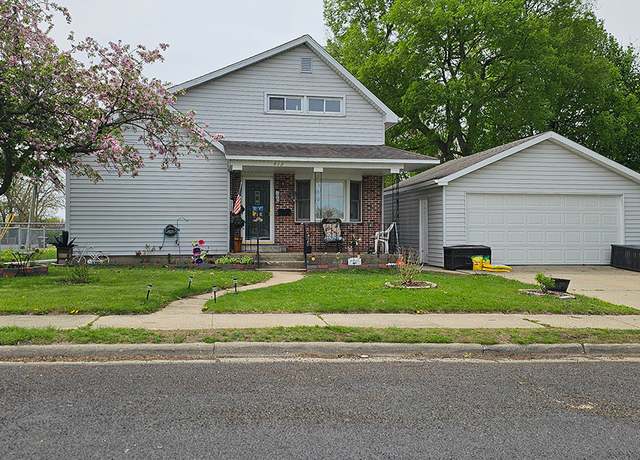 Property at 412 E 5th St, Rock Falls, IL 61071, 3 beds, 2 baths