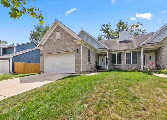 Property at 260-262 Chaparral Cir, Elgin, IL 60120, 6 beds, 5 baths