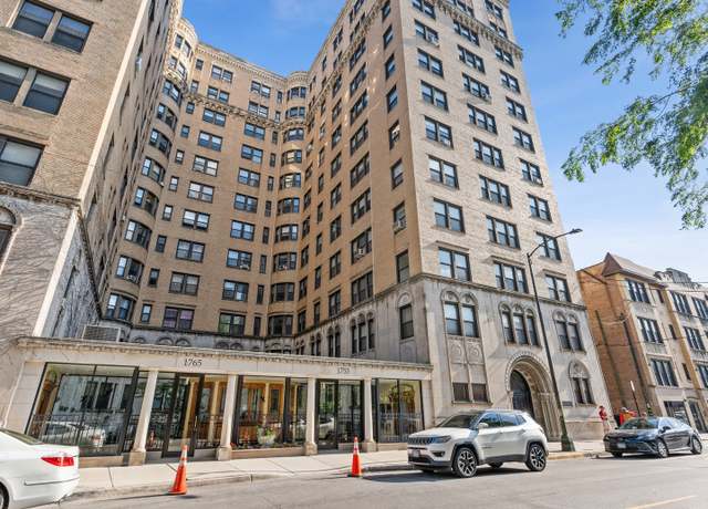 Property at 1755 E 55th St #407, Chicago, IL 60615, 1 bed, 1 bath